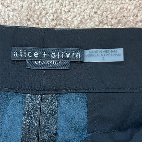 NWOT Alice + Olivia Black Faux Wide-Leg Pants - Picture 5 of 8